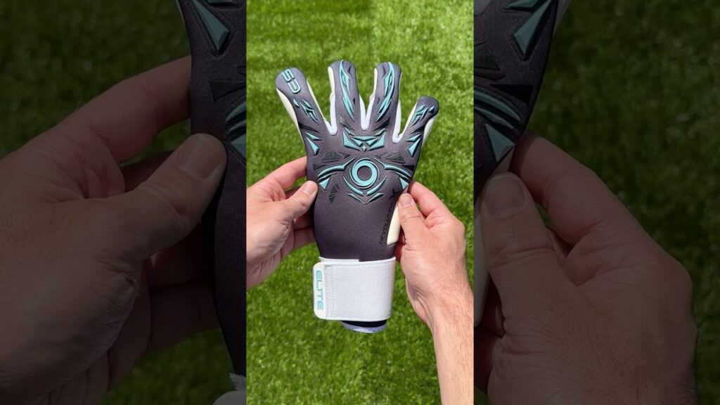 THIBAUT COURTOIS’ NEW ELITE SPORT GLOVES 🔥