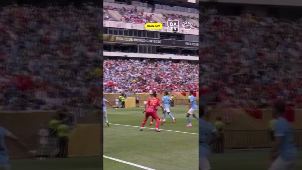 A INSANE GOAL FROM JEREMY DOKU 💥