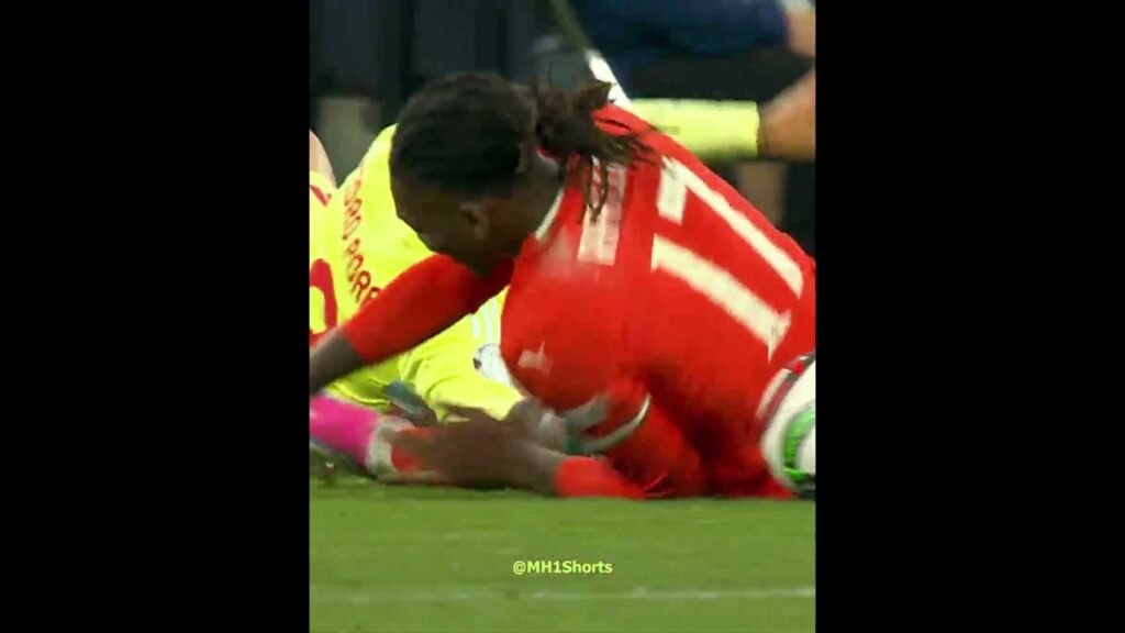 Never make Leao angry... ☠️