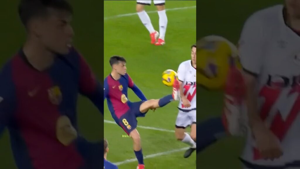 Pedri Masterclass in Close Control 🧠