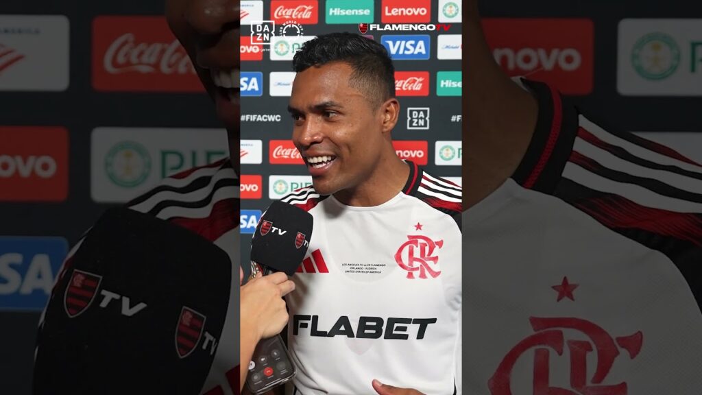 TRABALHO EM EQUIPE 🔴⚫ ALEX SANDRO COMENTA SOBRE OS MINUTOS EM CAMPO E AS OITAVAS DE FINAL DO MUNDIAL