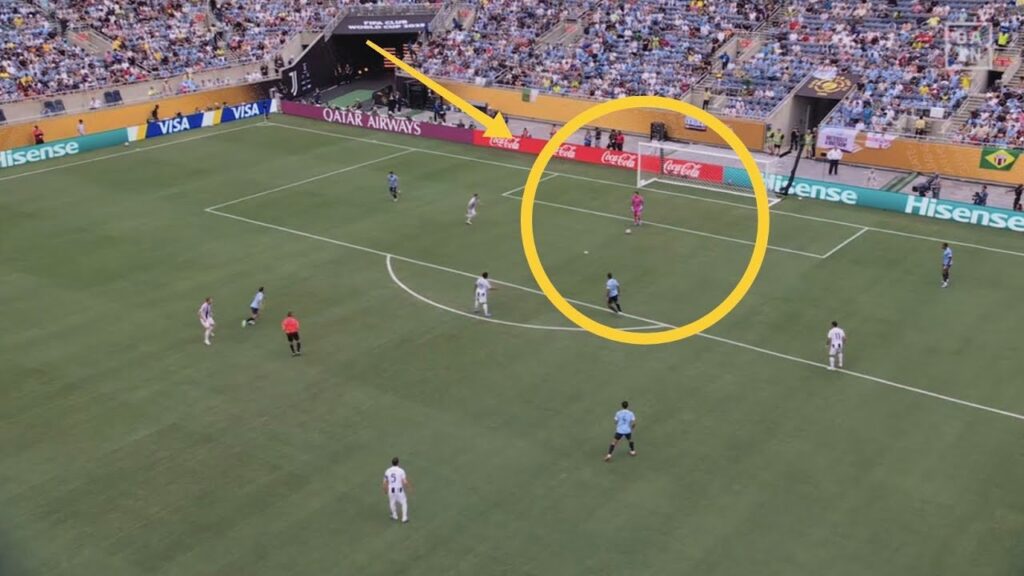 😳 Ederson HUGE MISTAKE to gift Juventus' Koopmeiners goal vs Man City | Ederson mistake vs Juventus