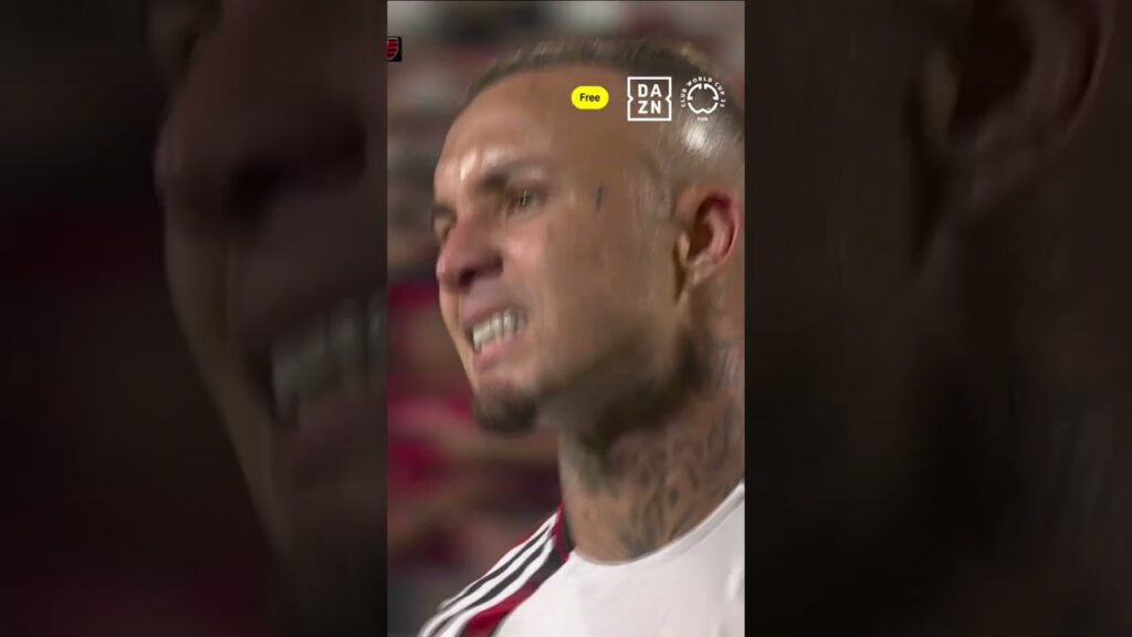 Lloris keeps the shutout alive 🙌