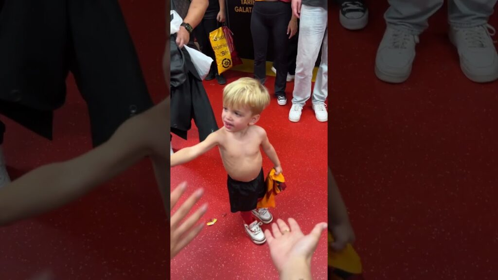 Ciro Mertens son şovunu yaptı 🥹 #galatasaray