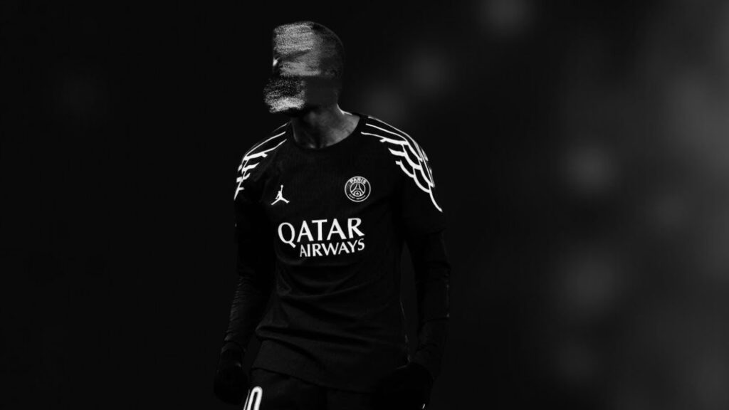 𝐃𝐞𝐦𝐛é𝐥é – 𝐍𝐨𝐭 𝐚 𝐏𝐥𝐚𝐲𝐞𝐫. 𝐀 𝐌𝐨𝐧𝐬𝐭𝐞𝐫.