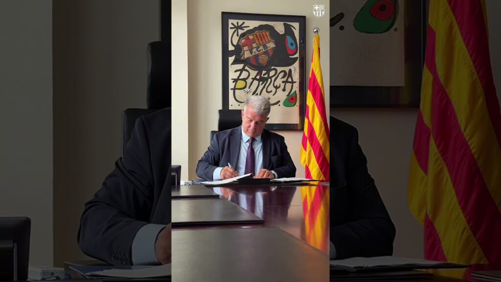 Contract renewed. Excitement renewed ✍️ #fcbarcelona #raphinha #shorts