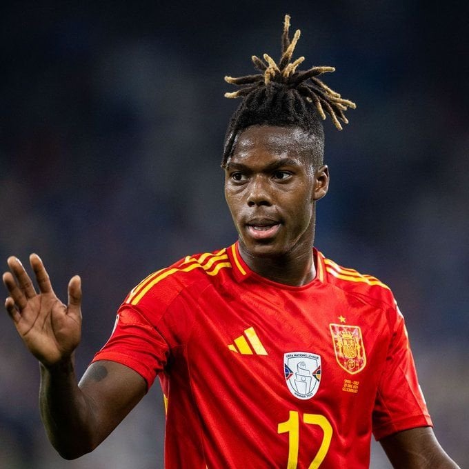 Nico Williams has told Bayern that he can very well imagine a move to Munich. His salary demands are around €20m gross per year. Bayern are actively working on the deal. No agreement yet, early stages [@Plettigoal]