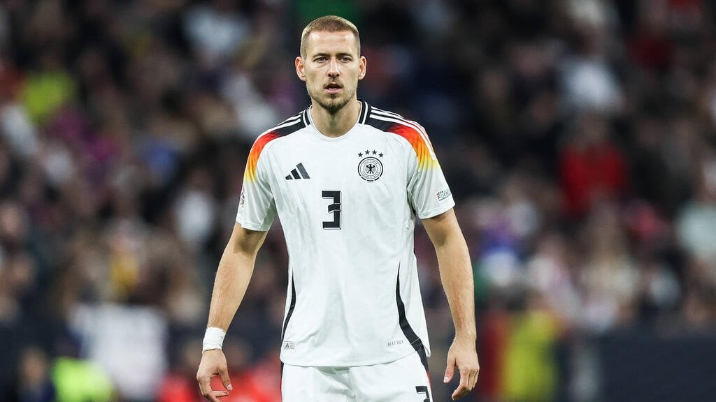 From Football Hell and Back: Waldemar Anton's Rollercoaster Season