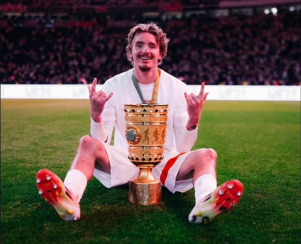 Stuttgarter Zeitung' and 'Stuttgarter Nachrichten' are also reporting that VfB Stuttgart are demanding around €100m for Nick Woltemade, with the intention of keeping him next season as Bayern will not get anywhere near this figure