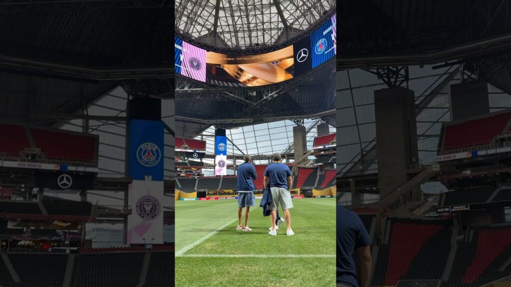 Stadium discover with Luis Enrique 🏟️