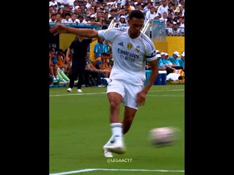 Huijsen & Trent Getting Better 🤩