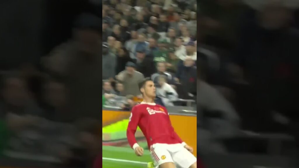 The Goal or the Assist 🫡👌😲#waitforit #ronaldo #shorts #brunofernandes #epicfootytales #football