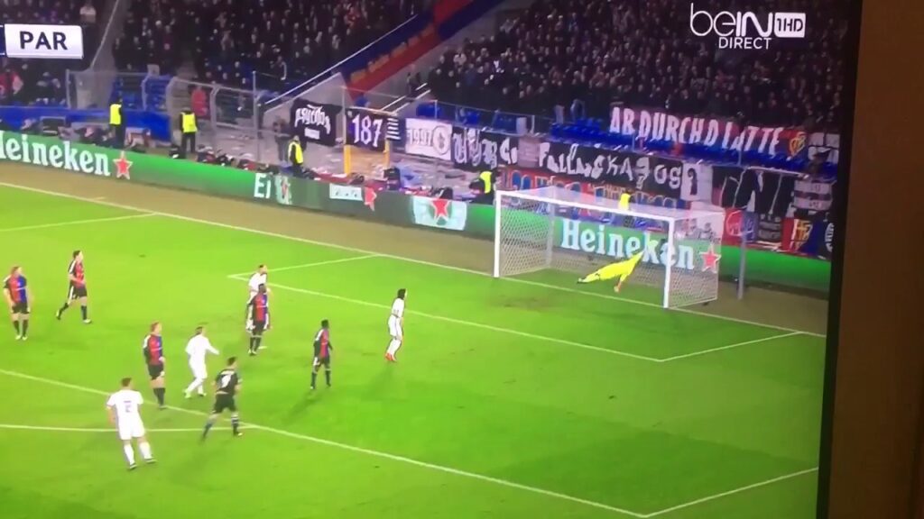 Le but exceptionnel de Thomas Meunier