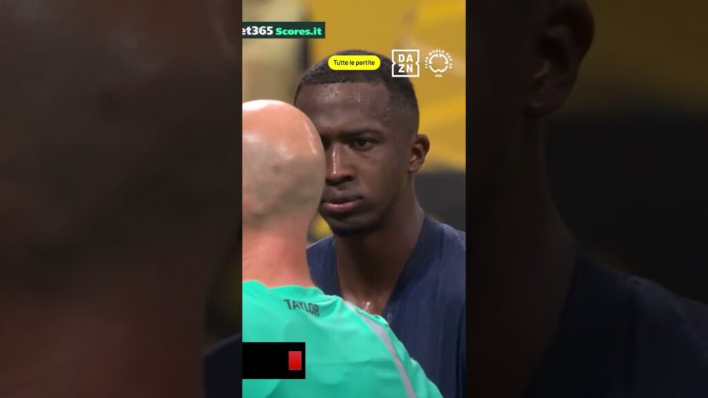 Doppia espulsione nel finale per il PSG 🟥🟥 Pacho e Lucas Hernandez SALTERANNO la semifinale ❌