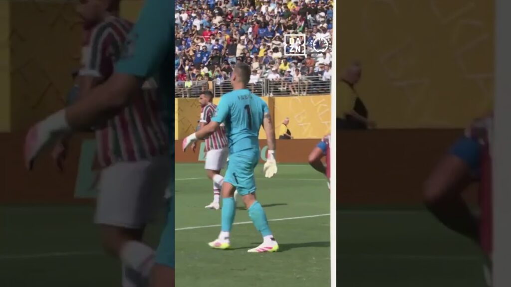 Follow Thiago Silva's LAST moments in the FIFA Club World Cup. LEGENDARY! 🇧🇷 #thiagosilva #brazil