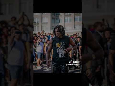 Is Jules Kounde the best dressed footballer?