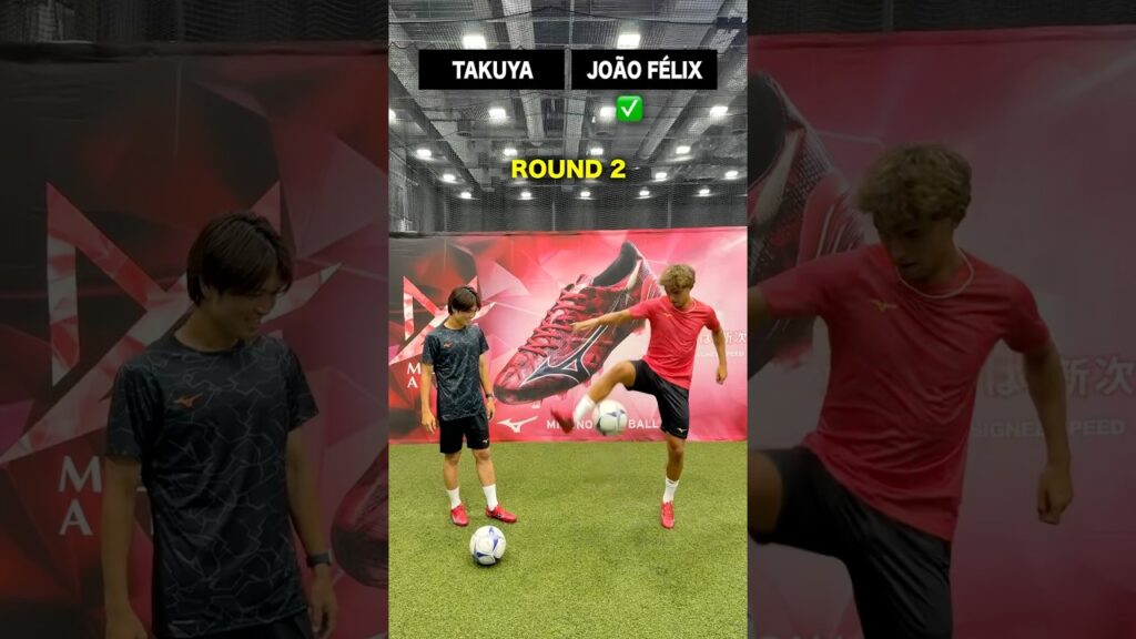 SKILL BATTLE vs JOÃO FÉLIX🇵🇹#shorts #football #soccer #footballskills #soccerskills