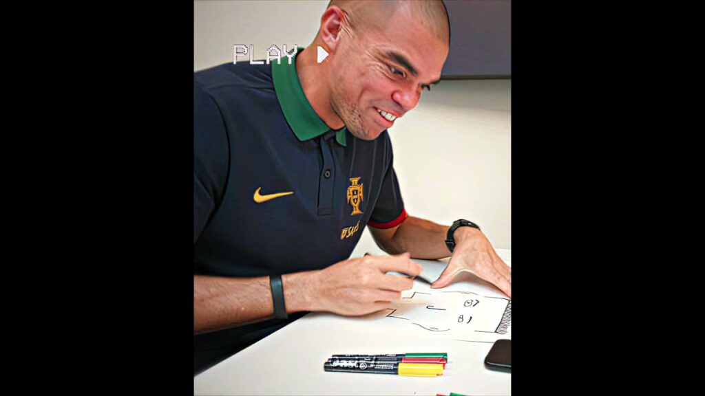 Ronaldo And Pepe Prank Each Other 🎭😂