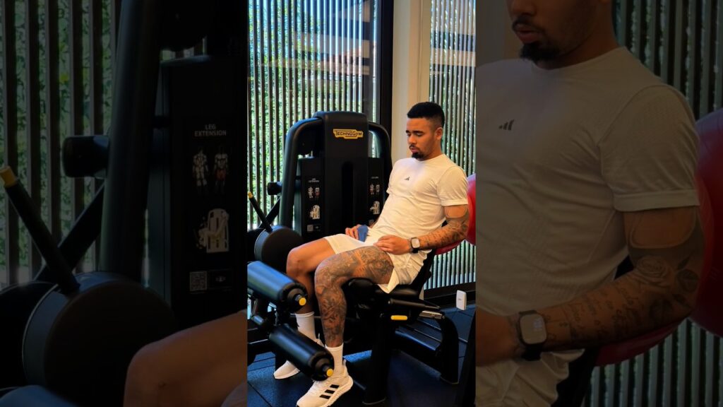 GABRIEL JESUS BACK TO TRAINING AS ARSENAL SIGN NEW STRIKER GYROKERES #trending #football #arsenal