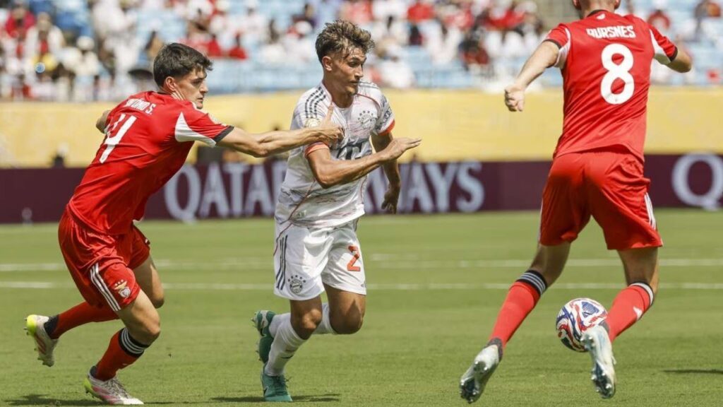 Tom Bischof First Impressions In Bayern Munich vs Benfica (CWC 2025)