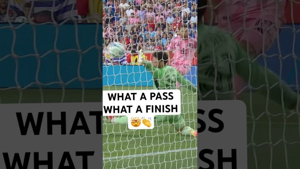 Messi PERFECT BALL to Jordi Alba 🎯