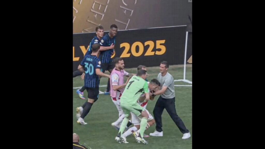 Acuna vs Dumfries Fight 😳 | Inter Milan | River Plate | FIFA Club World Cup 2025