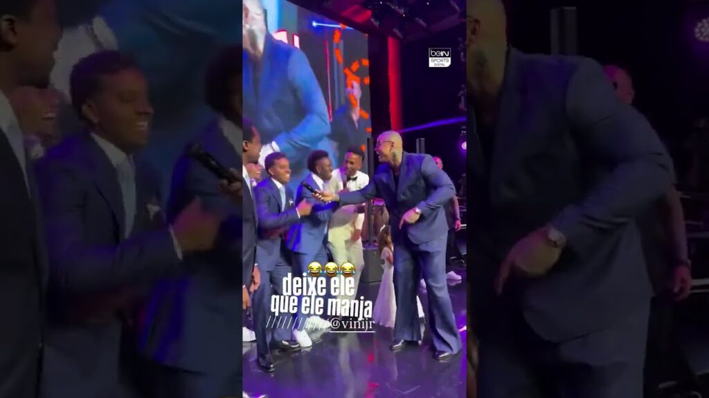 Vinícius and Rodrygo were the life of the party at Militao's wedding 🕺🎤