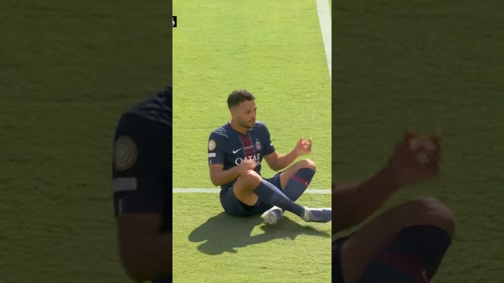 Gonçalo Ramos marca e dedica a Diogo Jota 🤍