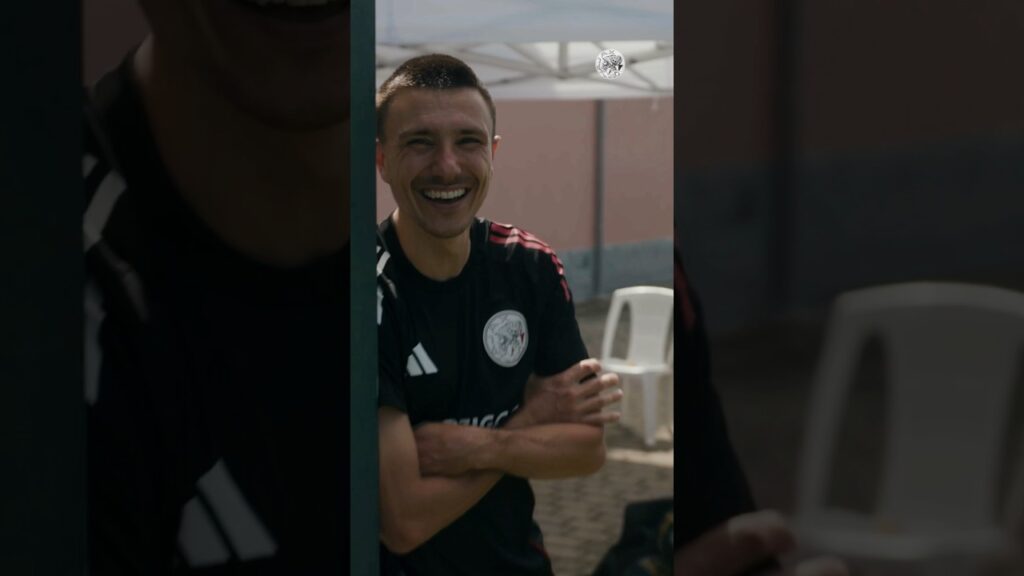 Coach Berghuis: ‘Hato!’ 😂🧑‍🏫