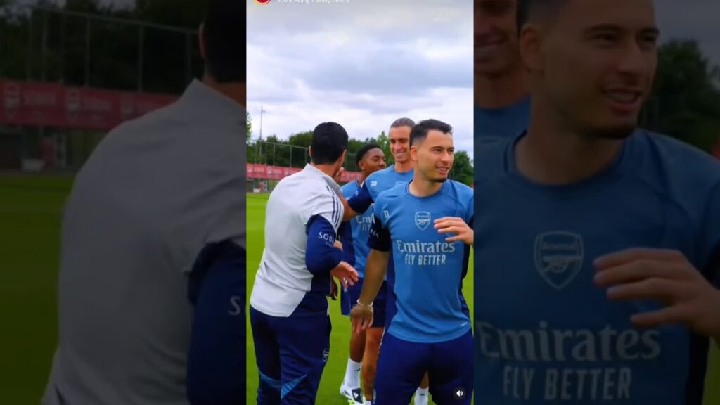GABRIEL MARTINELLI RICCARDO CALAFIORI AND MIKEL ARTETA HUG BEFORE TRAINING #arsenal #trending #viral