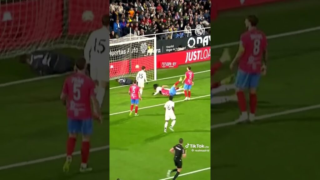 ✈️ @Eduardo Camavinga ✈️ #LaCopaMola #camavinga #goals