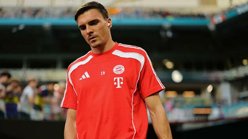 Tottenham are interested in João Palhinha and are monitoring his situation, though it's not concrete at this stage. Palhinha’s camp has been informed. Bayern are open to talks in case of a suitable offer [@Plettigoal]