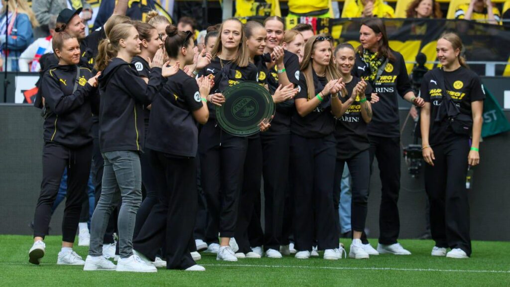 Pokalspiel der BVB-Frauen gegen Gladbach live im TV