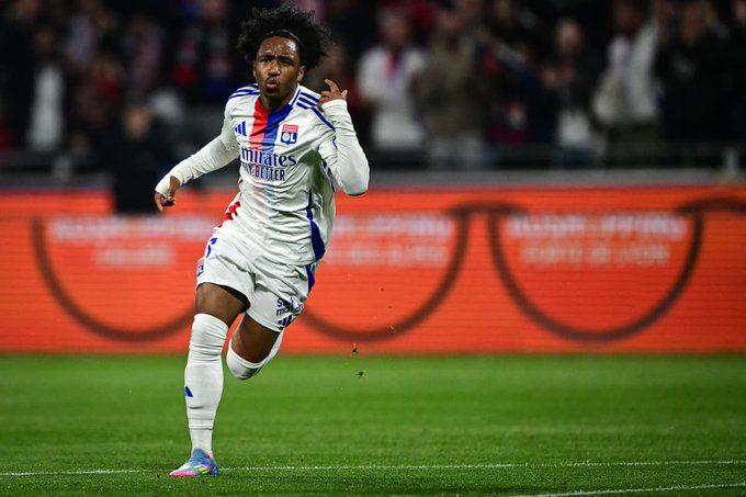 Bayern appreciate Malick Fofana. But the interest was never concrete or serious yet. The club is fully focused on Luis Díaz. Everton have now submitted an official bid for Fofana [@Plettigoal]