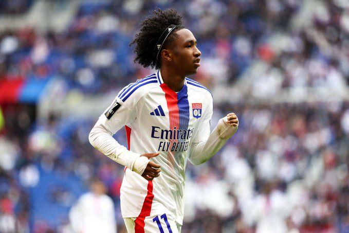 Bayern are among clubs that called and made an initial approach for Lyon winger Malick Fofana (20), in addition to Chelsea and Napoli. Nottingham have agreed a fee with Lyon for the player, but he's waiting for Champions League clubs [@FabrizioRomano]