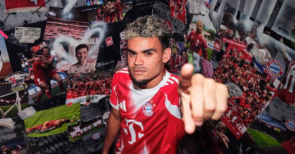 OFFICIAL: Bayern have completed the signing of Luis Díaz from Liverpool on a 4-year contract until 2029