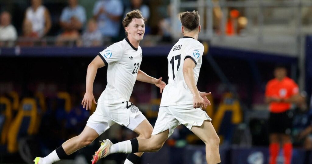 PSV is interested in Paul Wanner as Tillman replacement