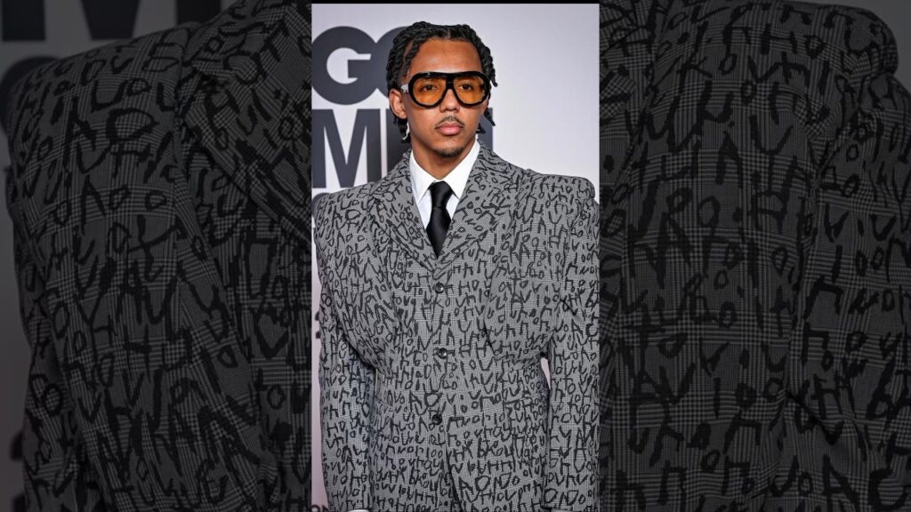 TOP 10 des meilleurs looks de Jules Koundé, star du Barça et de l'équipe de France #football #shorts