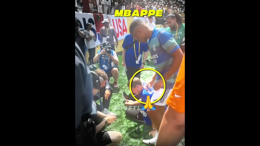 Mbappe & Hakimi Have Same Heart🥲❤️