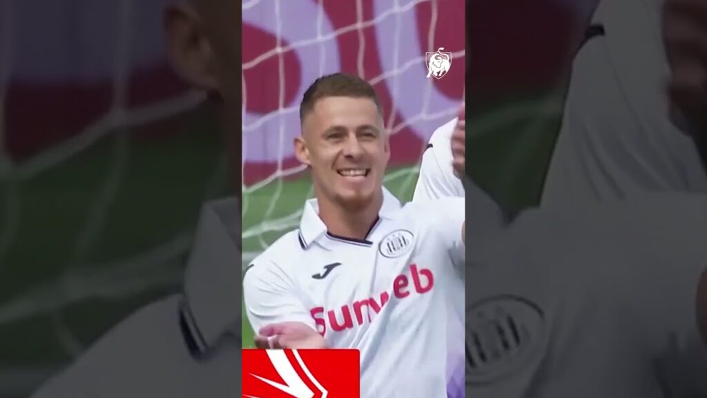 Thorgan Hazard aura farming over here. 😆#jupilerproleague #cerand