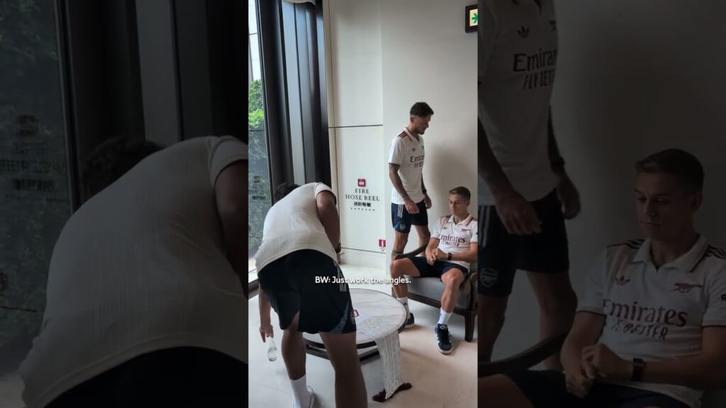 WILLIAM SALIBA RETURNS AS OUR CREATIVE DIRECTOR 🎨 😂 #arsenal #afc