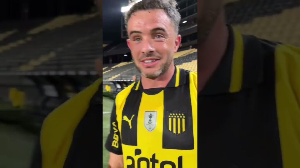 El momento que Lucas Hernández se entera que el Gol fue de Arezo que le rebotó la pelota en el piso