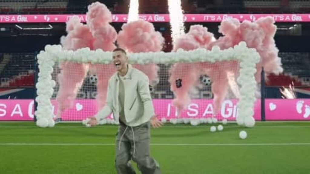 Lucas Hernandez' epische Geschlechtsenthüllung – Ein Tor, das man nie vergisst!⚽🎀