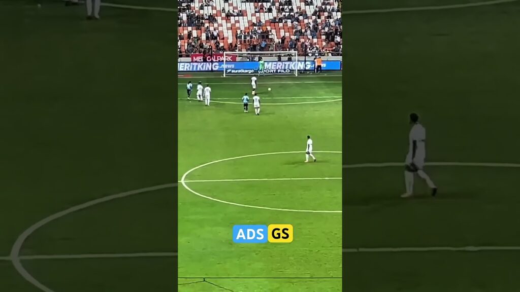 Michy Batshuayi Adanademirspor Maçında Kaçırdığı Penaltı Pozisyonu #adanademirspor #galatasaray