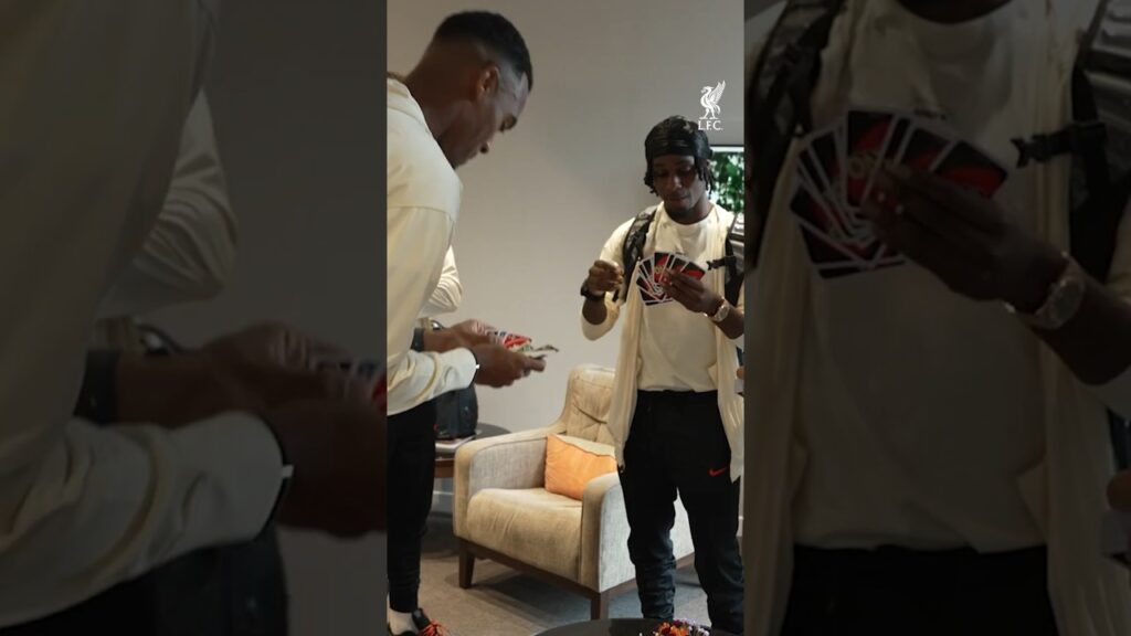 UNO: Gravenberch vs Frimpong