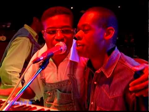 Fernando Santos - Moçambique (Vídeo Oficial) (2008)