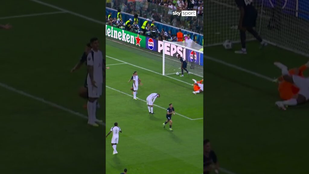 PSG-Tottenham, Gonçalo Ramos segna il gol del 2-2 in pieno recupero e manda la partita ai rigori