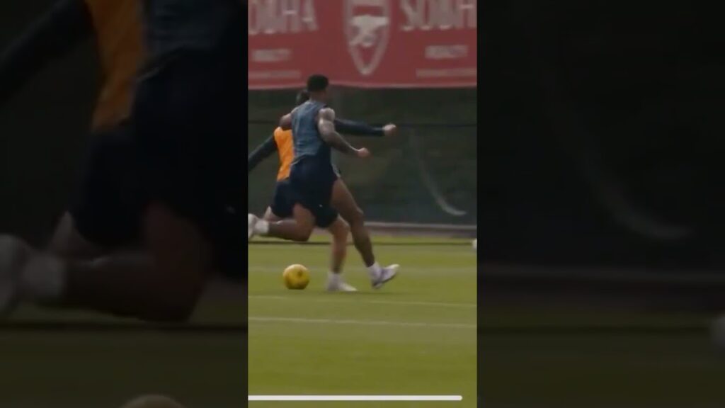 KAI HAVERTZ V BIG GABBY IN TRAINING AHEAD OF MAN UNITED CLASH #arsenal #football #trending #sports