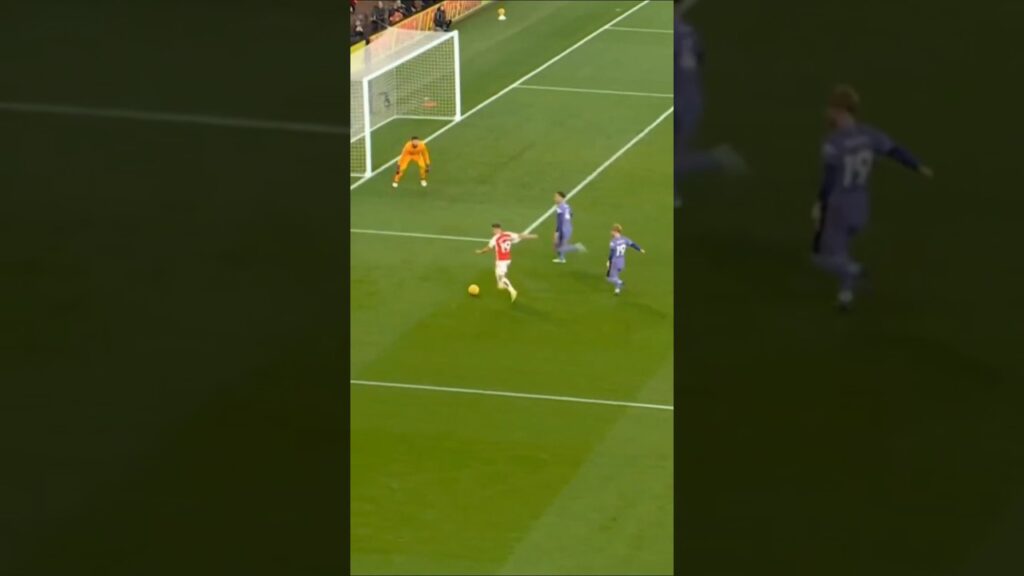 Leandro Trossard🤯 #arsenal #trossard #premierleague #skills #goal