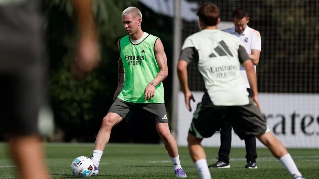 Entrenamiento del Real Madrid el 15 de agosto de 2025